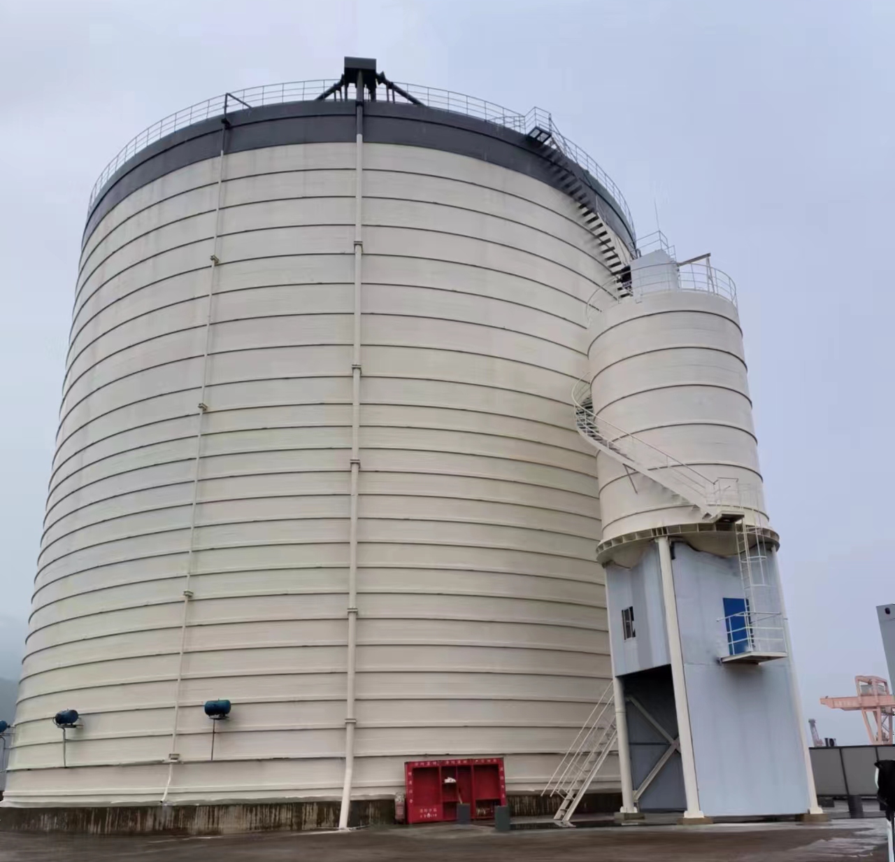 明山10万吨水泥钢板库